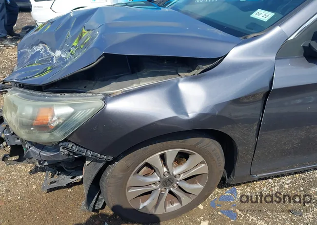 1HGCR2F30EA072898: 42275826