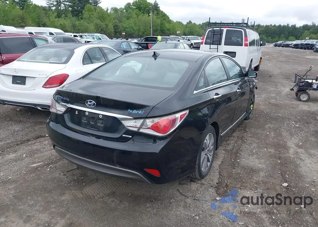 KMHEC4A47FA130944: 42275837