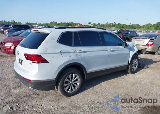 3VV3B7AX3JM214346: 42274942