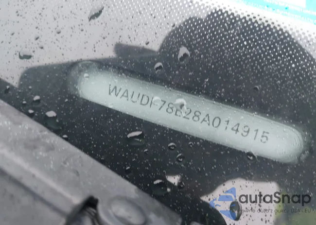 WAUDF78E28A014915: 42275097