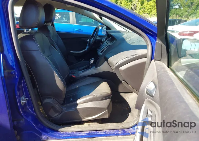 1FADP3F25EL323396: 42275101