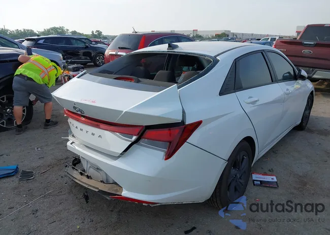 5NPLS4AG0MH003578: 42275182