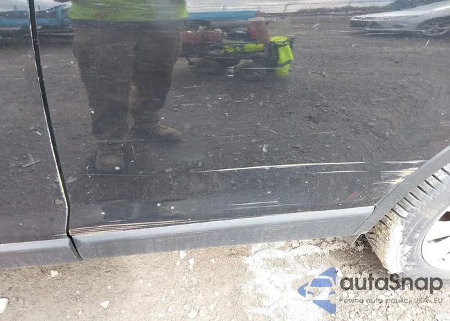 JM3TB38V090178293: 42275248