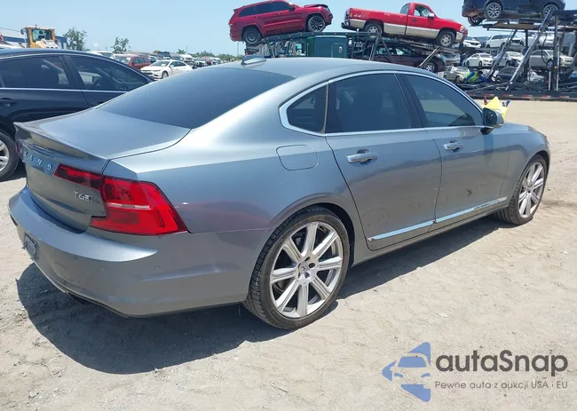 YV1A22ML2H1004789: 42276293