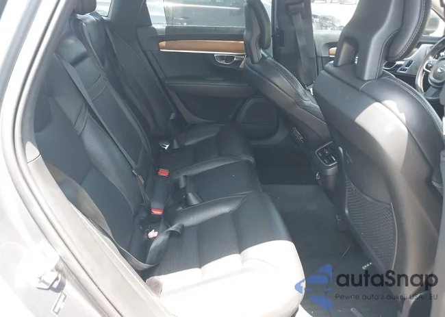 YV1A22ML2H1004789: 42276293