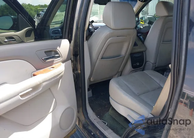 1GNFC13067R419714: 42276294