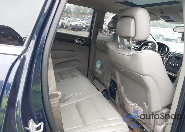 1C4RJFAG6DC633903: 42276396