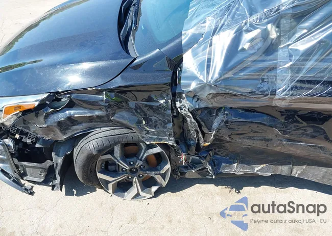 3KPF24AD9LE234887: 42276436