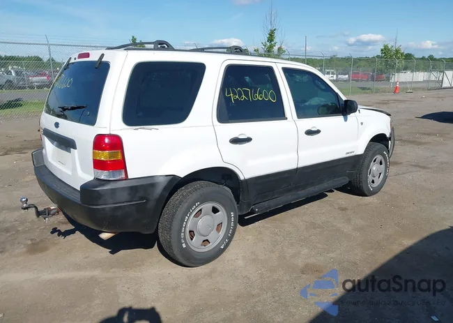 1FMYU01102KC48220: 42276600