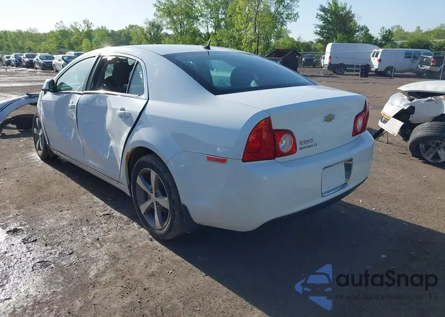 1G1ZC5E12BF117570: 42276685