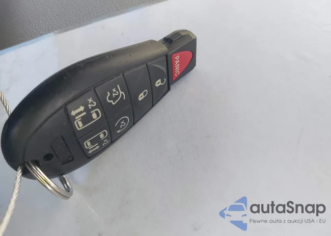 2C4RC1CG9CR297633: 42276824