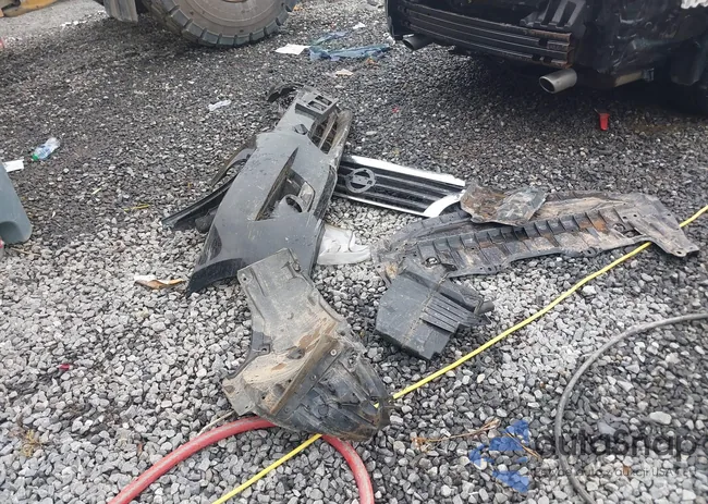 1N4AL3AP1EC171327: 42275884