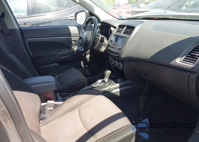 JA4AR3AU5HZ023188: 42275996