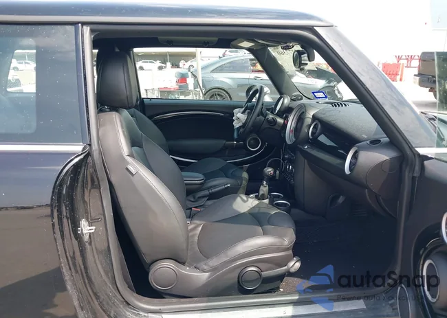 WMWSV3C58DT394609: 42277360