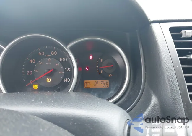 3N1BC13E29L366879: 42277503