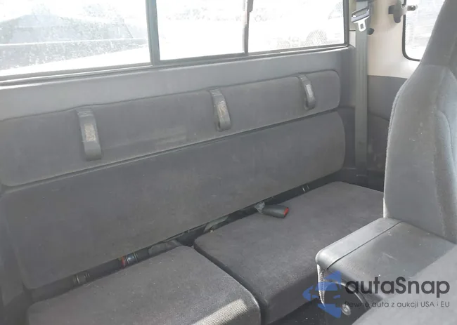 1B7GG22X71S178672: 42277575