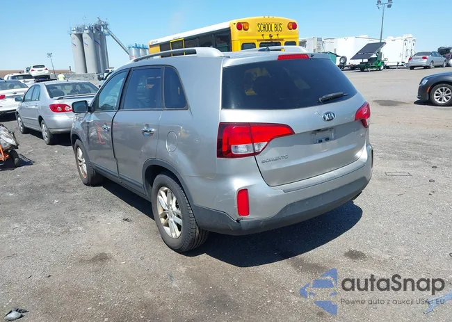 5XYKT4A79FG572979: 42277595