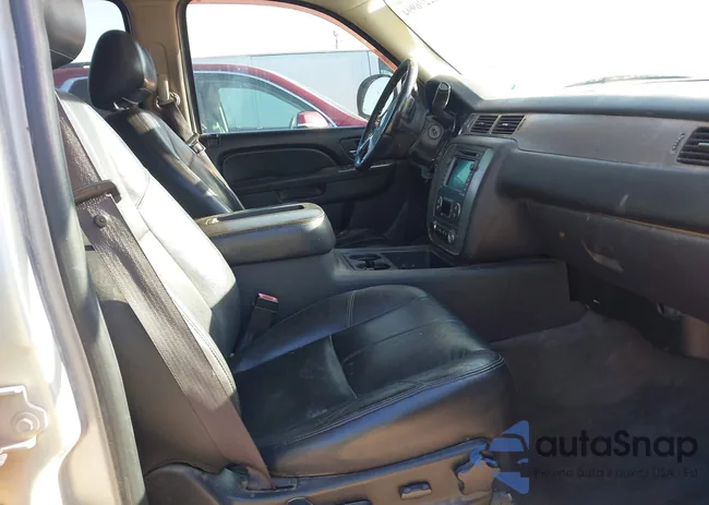 3GNVKFE0XAG245243: 42276994