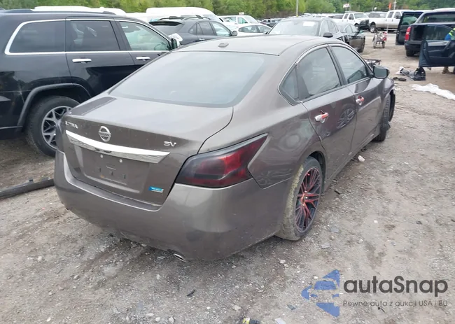 1N4AL3AP6EC424173: 42277055