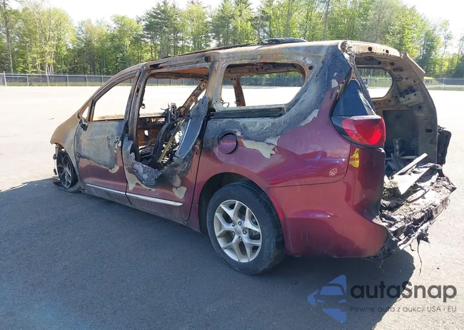 2C4RC1BG6JR270520: 42277108