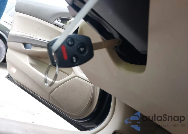 1HGCP26338A007649: 42277110