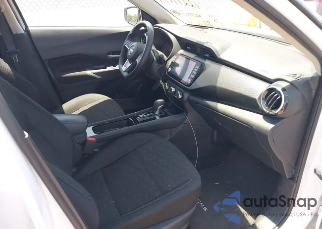 3N1CP5CV2PL541273: 42277137