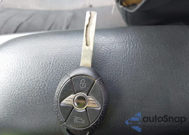 WMWRF33597TF66861: 42278349