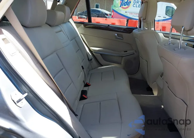 WDDHH8JB3FB114457: 42278428