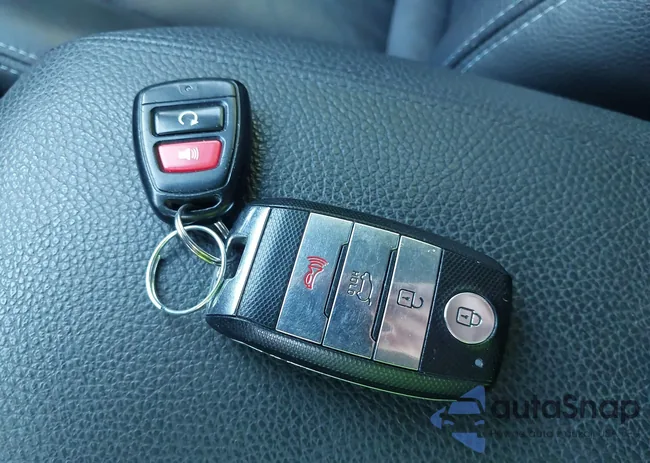 5XYKUDA73EG543425: 42278436