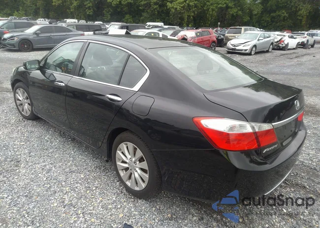 1HGCR2F79EA007437: 42278438