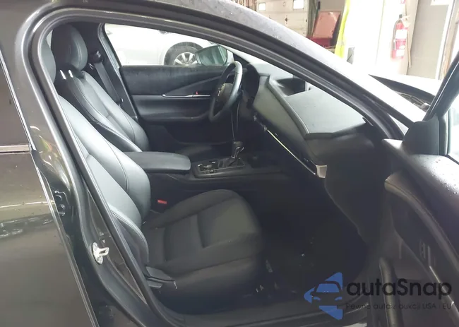 3MVDMBBM6PM575551: 42278516