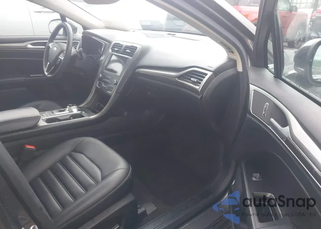 3FA6P0MU0LR186037: 42278564