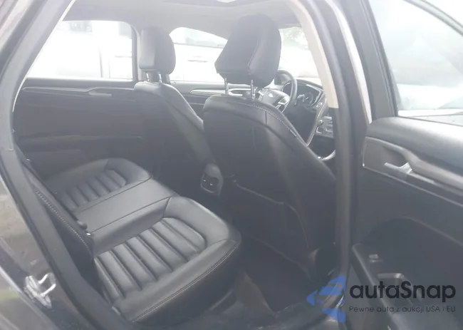 3FA6P0MU0LR186037: 42278564