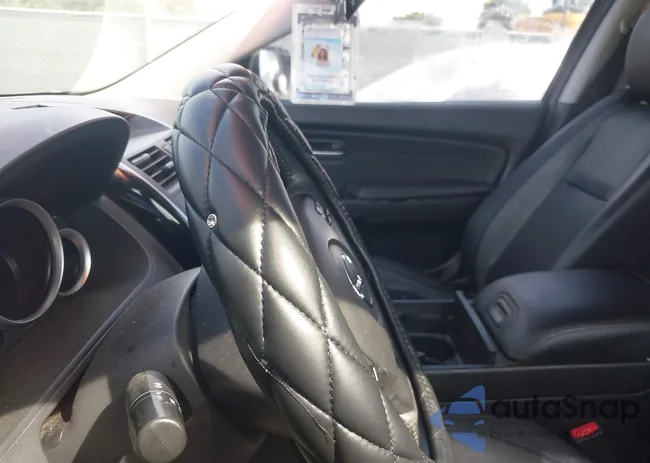 JM3TB38V490172285: 42277872