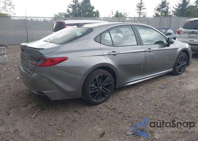 4T1DBADK8SU525909: 42277892