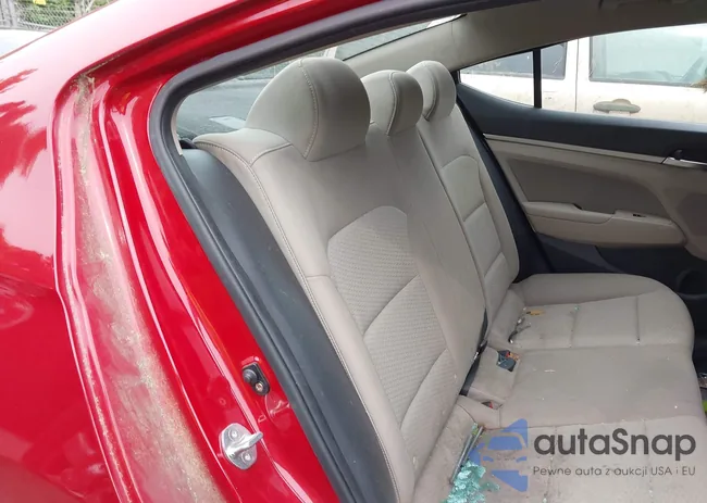 KMHD84LF0KU764701: 42279511