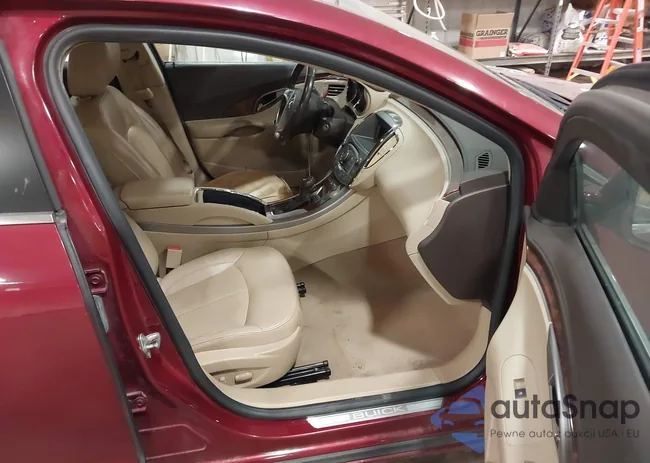 1G4GC5EC8BF229706: 42279558