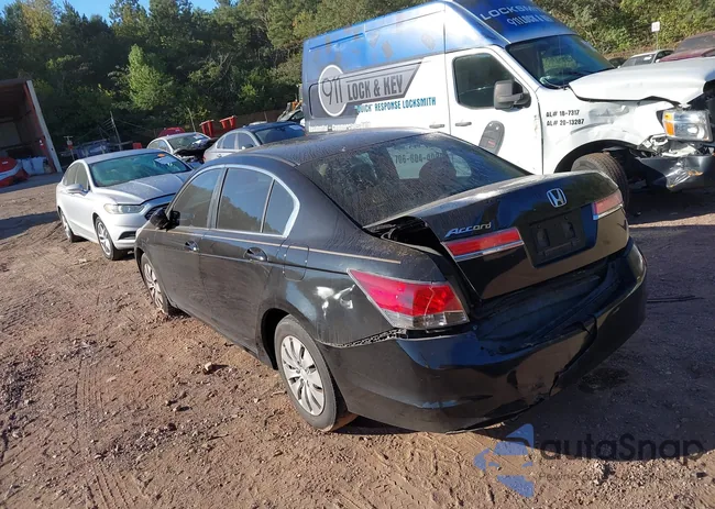 1HGCP2F39CA145690: 42279628