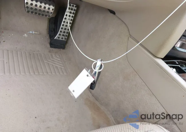 WDDKJ7CBXAF042000: 42279853