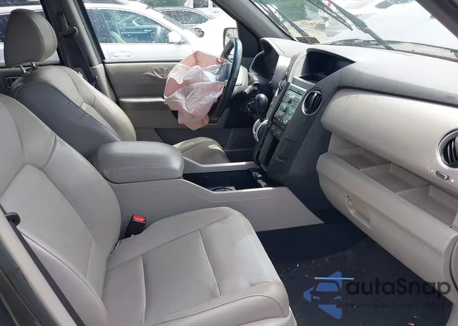 5FNYF4H56BB035784: 42278882