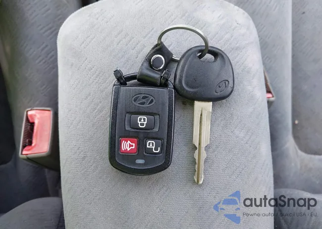 KMHDN46DX6U202684: 42278992