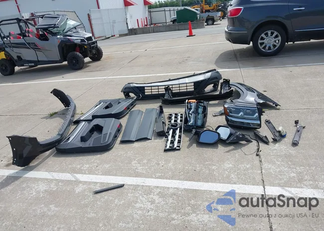 1V2CR2CA7JC535473: 42279008