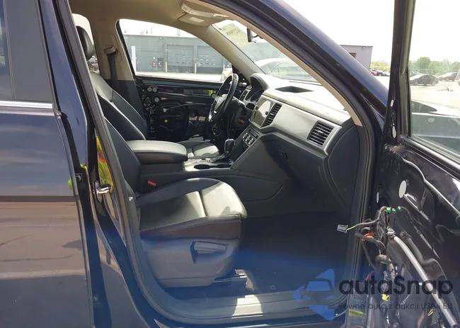 1V2CR2CA7JC535473: 42279008