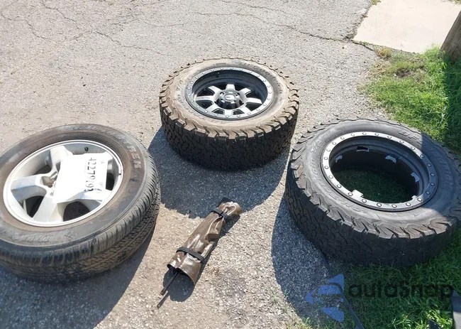 JTEHT05J632048764: 42279192