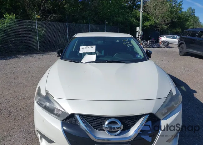 1N4AA6AP6HC432141: 42280398