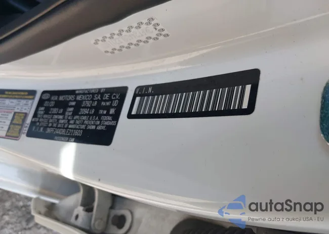 3KPF24AD8LE211603: 42280542