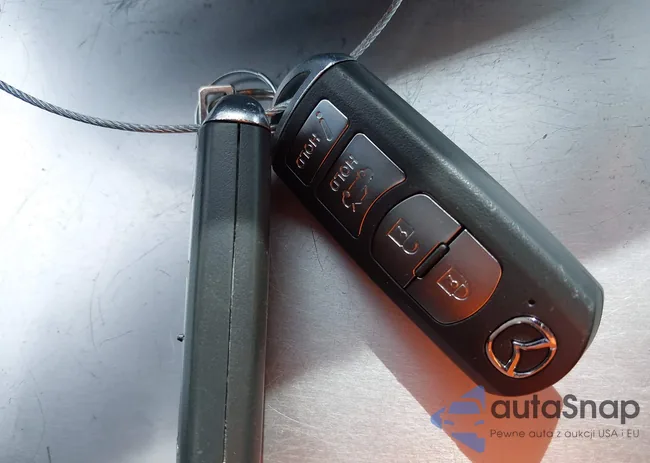 JM1GL1UM7J1309341: 42280773