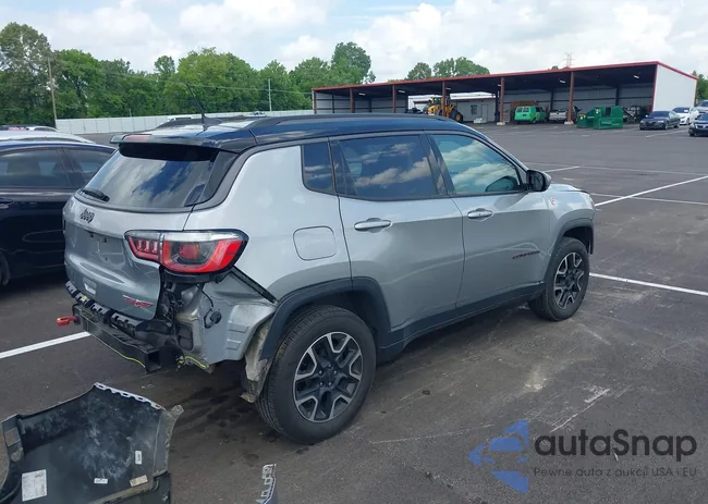 3C4NJDDB8LT112042: 42280780