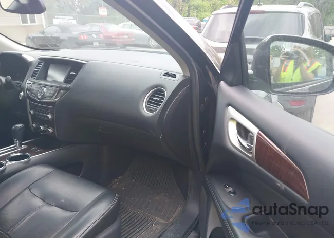 5N1AR2MM6EC701890: 42280836