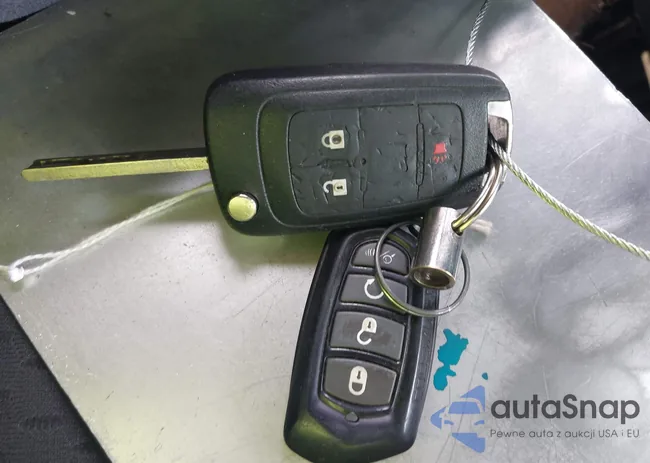 1GNFLEEK1FZ126677: 42279988